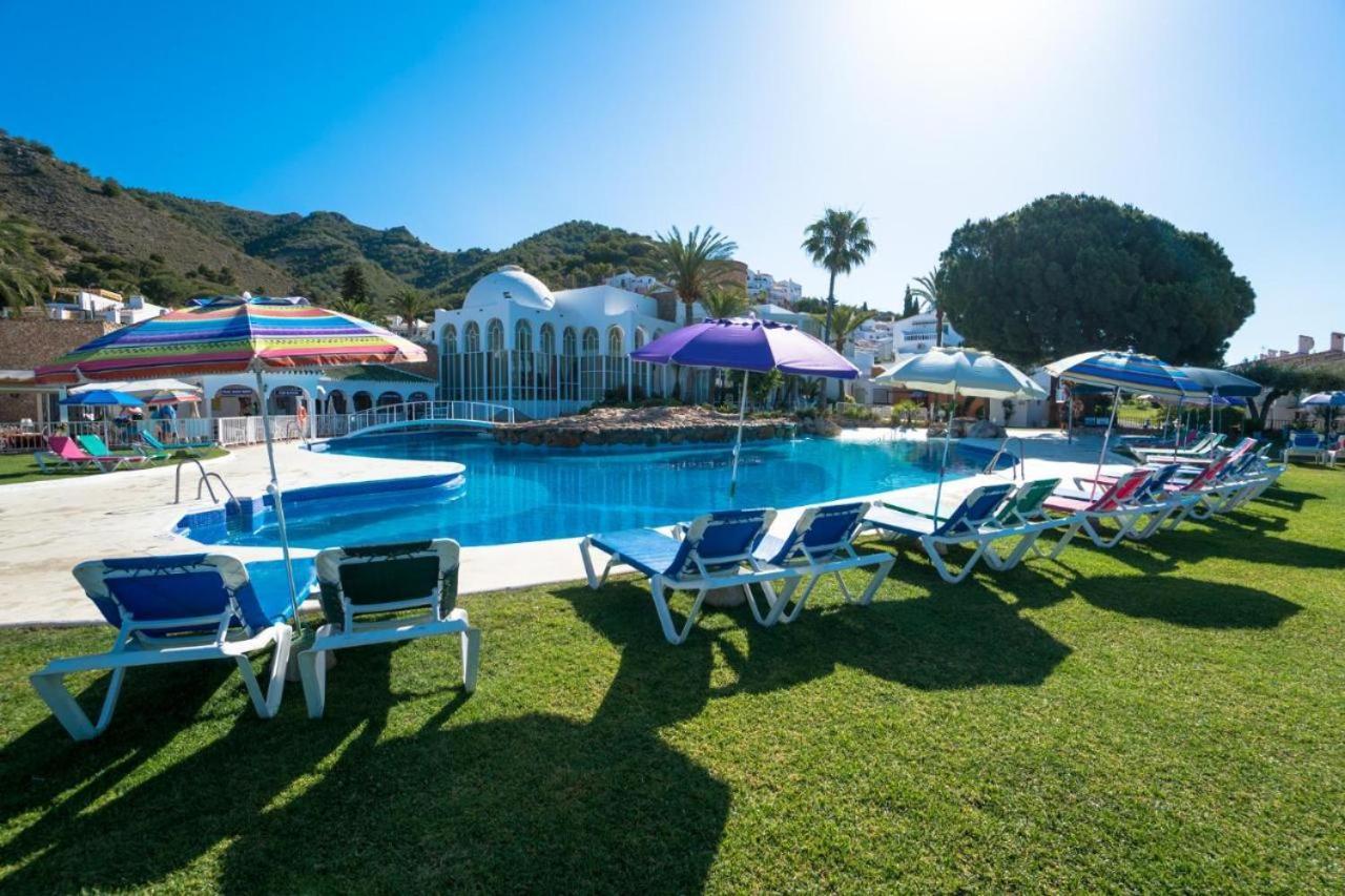 Lovely 2 Bedroom In Capuchinos, San Juan De Capistrano, Nerja Exterior foto