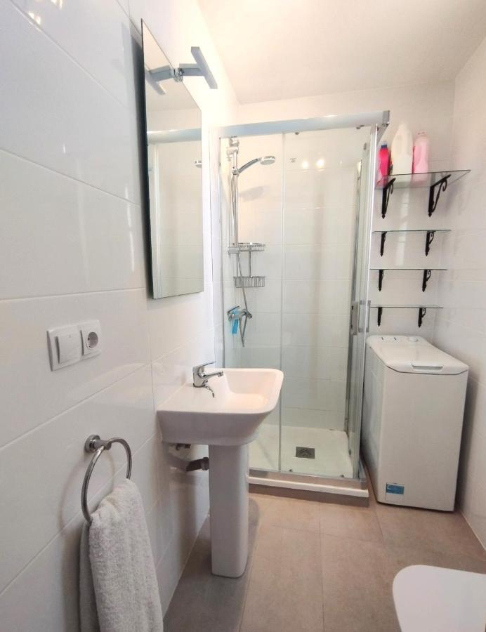 Lovely 2 Bedroom In Capuchinos, San Juan De Capistrano, Nerja Exterior foto