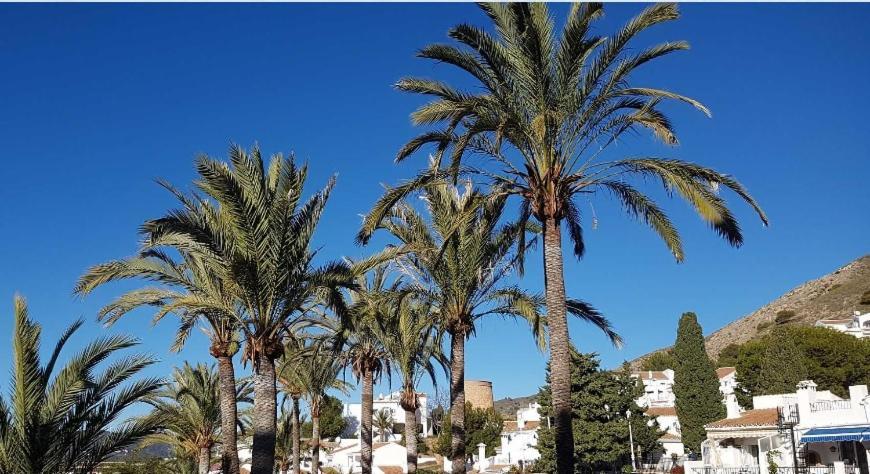 Lovely 2 Bedroom In Capuchinos, San Juan De Capistrano, Nerja Exterior foto